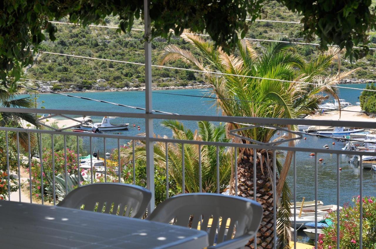 Apartments By The Sea Stupin Celine, Rogoznica - 2096 Esterno foto